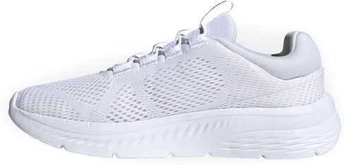 حذاء رياضي رجالي من adidas Cloudfoam مريح من الدانتيل المرن in Saudi Arabia