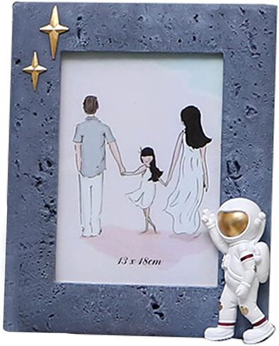 Astronaut Resin Photo Frame Picture Frame for Table Display Ornament Decoration in Saudi Arabia