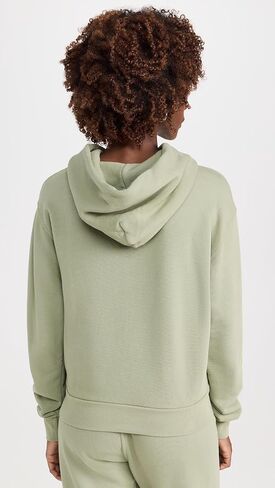 سترة بغطاء رأس من الصوف للسيدات من Perfectwhitetee in Saudi Arabia