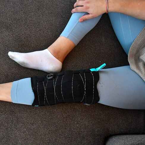 Recoup Cryosleeve كم ضغط بارد للذراعين والساقين | بارد حتى ساعة واحدة | ضغط قابل للتعديل مخصص | عبوة ثلج قابلة لإعادة الاستخدام للمرفقين والركبتين | تخفيف آلام العضلات والمفاصل in Saudi Arabia