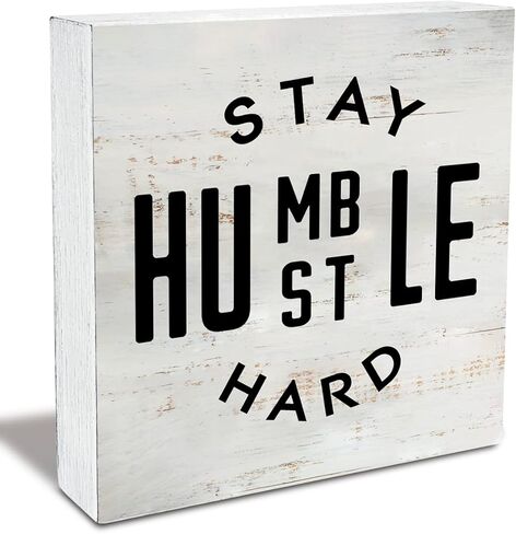 علامة ملهمة على شكل صندوق من الخشب الصلب Stay Humble Hustle، علامة صندوق خشبي ريفي، ديكور رف مكتب المنزل والمزرعة (5 × 5 بوصة) in Kuwait