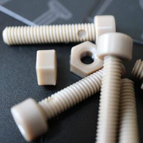 5 x PEEK Hex Socket Head Screw M4 x 20mm Nuts & Bolts - Peek Plastic nuts and bolts, anti corrosion, chemical resistant, high temperature resistance, non-expanding, 5/32 x 25/32