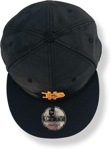 قبعة مموهة سوداء من BTC Universe Bitcoin Flat Bill Snapback مع تطريز منتفخ برتقالي ثلاثي الأبعاد، مقاس واحد in Kuwait