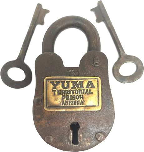 قفل من الحديد الزهر لسجن يوما الإقليمي أريزونا - لمسة نهائية صدئة عتيقة مع علامة نحاسية - قفل عمل الغرب القديم مع مفاتيح in Kuwait