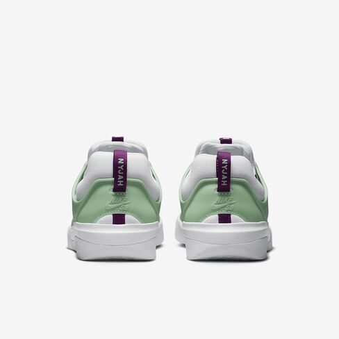 حذاء تزلج SB Zoom Nyjah 3 من Nike (DJ6130-100، أبيض/أبيض ساميت/وردي مفرط/أسود) مقاس 9 in Kuwait