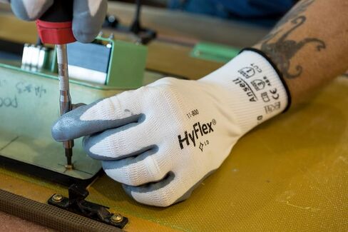 Ansell HyFlex 11-800 Nylon Glove, Gray Foam Nitrile Coating, Knit Wrist Cuff, Large, Size 9 (Pack of 12) in Saudi Arabia