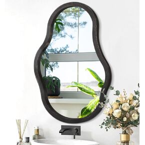 مرآة حائط غير منتظمة بإطار خشبي غير متماثل، مرآة معلقة فريدة من نوعها، مرآة فنية حديثة، ديكور الحمام، غرفة النوم، غرفة المعيشة، المدخل، كبير 24 بوصة × 16 بوصة in Kuwait