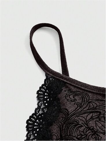 SOLY HUX Women's Plus Size Y2k Tops Lace Trim Floral Print Spaghetti Strap Cami Tops in Saudi Arabia