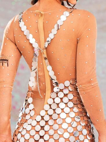 فستان Nicute Silver Dot الترتر Chainmail بدون أكمام ورقبة على شكل V فستان قصير سباركلي Bodycon ديسكو حفلة موسيقية سلسلة الجسم للنساء in Saudi Arabia