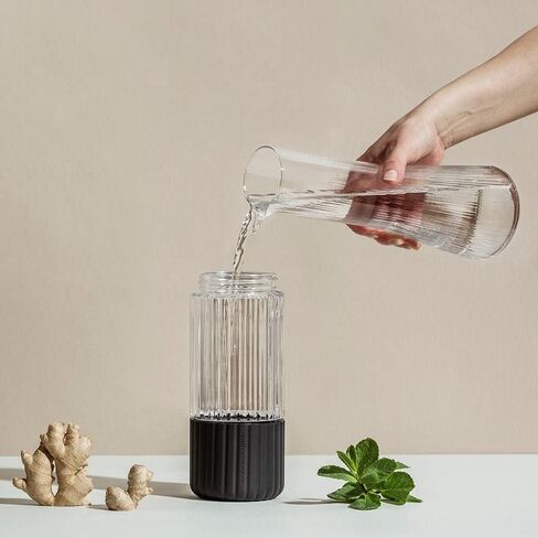 زجاجة ترطيب زجاجية من بيست مع غطاء للحمل، 24 أونصة (أسود كربوني) in Kuwait