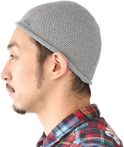 Muslim Kufi African Cap for Men, Knit Prayer Skull Cap & Handmade Beanie for Men of All Ages in Saudi Arabia