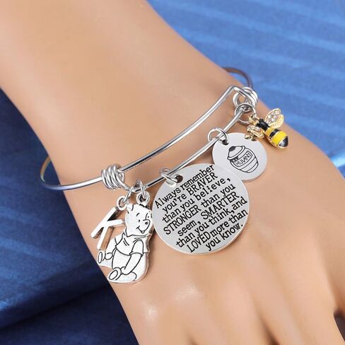 Kvekstio مستوحاة من الهدايا الكلاسيكية، أنت أكثر شجاعة مما تصدق، النحلة، هوني، بوه الدب سحر سوار ملهمة للنساء، الأولي K in Kuwait