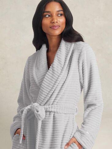 TAHARI Womens Corduroy Plush Robe - Corded Plush Bathrobe - Womens Robes Long in Kuwait