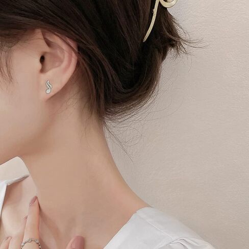 16G Asymmetrical Treble Clef Music Note Stud Earrings for Women Girls Men Stainless Steel Hypoallergenic Screw Back Tragus Helix Barbell Cartilage Piercing Body Jewelry Fashion Gifts Birthday Xmas Bff in Saudi Arabia