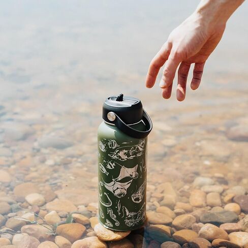 Oceans Water Bottle with Straw Lid | 32 oz Engraved Stainless Steel Insulated with Strap | Ocean, Sea & Beach Themed in Saudi Arabia