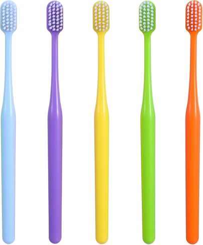 5 قطع من فرشاة الأسنان اليدوية الكلاسيكية بشعيرات ناعمة، فرشاة أسنان نظيفة مع مقبض بلاستيكي مريح للبالغين والأطفال، ملونة in Kuwait