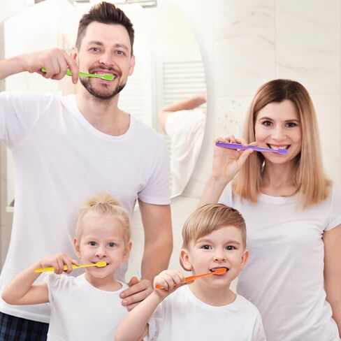 5 قطع من فرشاة الأسنان اليدوية الكلاسيكية بشعيرات ناعمة، فرشاة أسنان نظيفة مع مقبض بلاستيكي مريح للبالغين والأطفال، ملونة in Kuwait