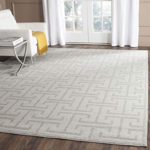 SAFAVIEH Amherst Collection Area Rug - 8' x 10', Wheat & Beige, Geometric Design, Non-Shedding & Easy Care, Ideal for High Traffic Areas in Living Room, Bedroom (AMT404S) in Saudi Arabia