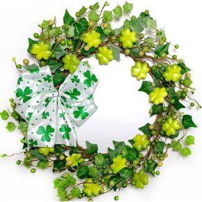 TEMPUS 18 inch st.Patrick's Day Artificial Four-Leaf Clover Lucky Wreath Green Four-Leaf Clover Berry Wreath Spring Decoration Spring Holiday Party Wall Decorations Door Decorations