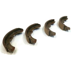 متجر شرطة عمان السلطانية | مجموعة من 4 أحذية فرامل لعربة الجولف الكهربائية والغازية E-Z-GO لعام 1986-1996 in Kuwait