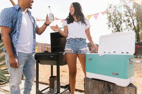 Igloo Red LEGACY 54QT Cooler in Saudi Arabia
