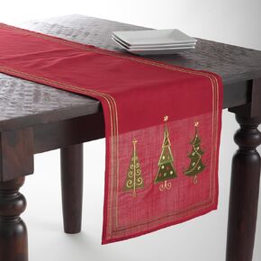 Saro Lifestyle Embroidered Christmas Tree Design Table Runner, Red, 16"x54"