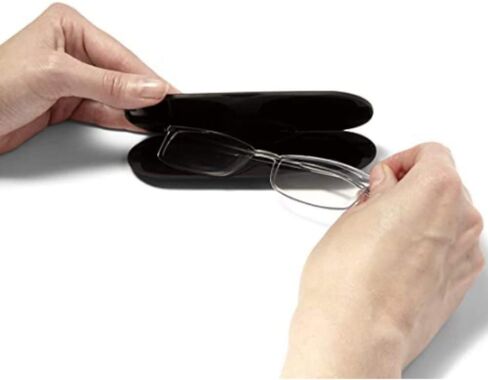 ThinOptics Anti-Fog Round Reading Glasses in Saudi Arabia