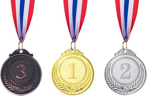 6 عبوات من الميداليات المعدنية الحائزة على جوائز ذهبية وفضية وبرونزية وجوائز الفائز المعدنية مع شريط للرقبة، 5 سم in Kuwait