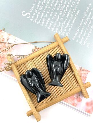 Ouubuuy Crystal Angel Figurines Statues 4 pcs Natural Gemstone Carved Pocket Guardian Angel 1.5 inch for Healing Reiki Spiritual Gift Cute Meditation Office Room Desk Decor in Kuwait