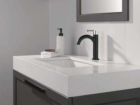Delta Faucet Nicoli Matte Black Bathroom Faucet, Black/ Gold Single Hole Bathroom Sink Faucet, Single Handle Bathroom Faucet, Pop-Up Drain Assembly, Matte Black/ Champagne Bronze 15749LF-GZ in Kuwait