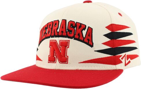 قبعة ZHATS Standard NCAA مرخصة رسميًا، قبعة Snapback Z11 Retro Diamond، لون الفريق in Saudi Arabia