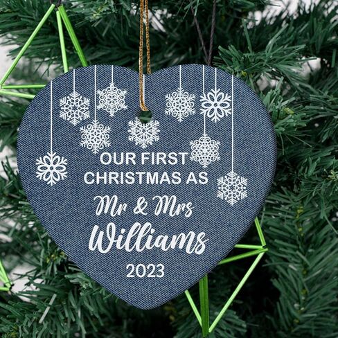 BSQUIELE Couple Suncatcher Ornament, Gift for Couple Girlfriend Boyfriend, Christmas Ornament for Men Women, Stained Glass Light Catcher Ornament, Gift for Husband Wife Newlywed, Birthday Anniversary in Kuwait