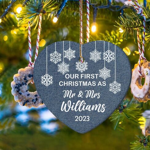 BSQUIELE Couple Suncatcher Ornament, Gift for Couple Girlfriend Boyfriend, Christmas Ornament for Men Women, Stained Glass Light Catcher Ornament, Gift for Husband Wife Newlywed, Birthday Anniversary in Kuwait