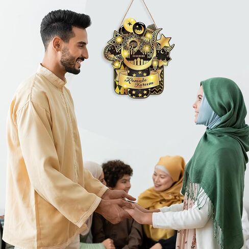 علامة باب جنوم سعيدة باللونين الأسود والذهبي لامعة 2024 ليلة رأس السنة الجديدة لوحة خشبية لعيد الميلاد وحفلات الكريسماس وإكليل حفلات الجدار الداخلي والباب الأمامي للتعليق زينة عيد الميلاد in Saudi Arabia
