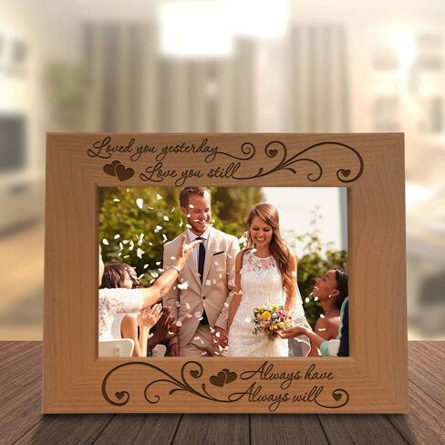 KATE POSH - أحبك بالأمس، أحبك لا يزال، دائمًا، سوف دائمًا - إطار صورة من الخشب الطبيعي المنقوش (4x6-أفقي) in Saudi Arabia