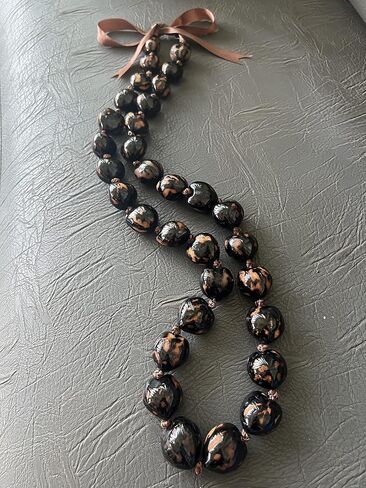 Mens and Womens Mixed Black and Brown Kukui Nut Tropical Necklace from the Philippines (Natural Colors May Vary) in Saudi Arabia