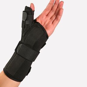 Therapist's Choice® Wrist Brace with Spica Thumb Support, Universal Size (Left)