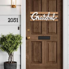 Rustic Thankful Signs for Home Decor 16 Inches, Hanging Wooden Craft Give Thanks Sign for Wall Decor Living Room, Handmade Farmhouse Thankful Grateful Blessed Sign for Bedroom Kitchen