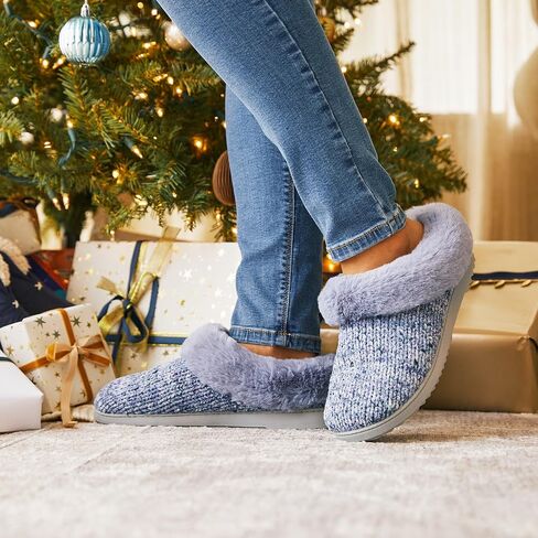 Dearfoams Women's Hannah Chenille Knit Clog Slipper in Kuwait
