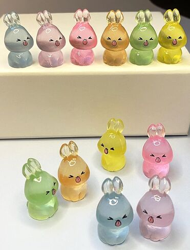 12 قطعة تماثيل صغيرة من الراتنج، تتوهج في الظلام مضيئة طويلة الأذن أرنب لطيف حيوانات صغيرة من الراتنج، حيوانات صغيرة للاختباء، أشكال صغيرة من الراتنج للحرف اليدوية، ديكو المكتب، ديكورات المنزل in Kuwait