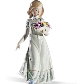 MTME Porcelain Figurine, Hello My frind, Memorabilia, Wedding Gifts, Statue Home d¨¦cor in Saudi Arabia