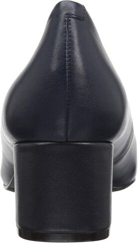 Trotters Women's Kari Pump, Black, 7.5 Wide in Saudi Arabia
