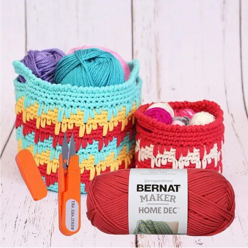 خيوط Maker Home Dec Yarn، 8.8 أونصة، أكوا - خيوط سميكة لحياكة بطانية مكتنزة مع مقص تطريز - متعددة الاستخدامات وناعمة وقياس 5 خيوط مكتنزة كبيرة الحجم ~ [عبوة من قطعتين] in Saudi Arabia