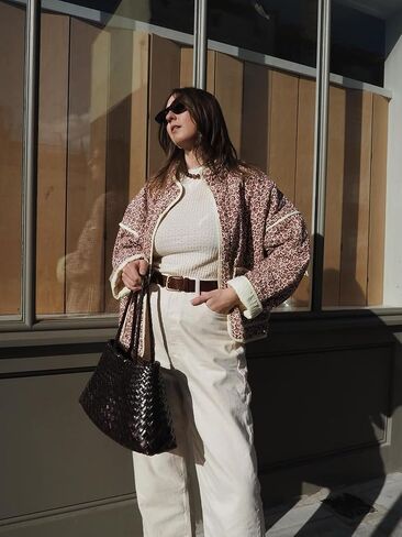 Women's Cropped Puffer Jacket Floral Print Quilted Puffer Jackets Open Front Lightweight Short Jacket Trendy in Kuwait