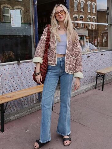 Women's Cropped Puffer Jacket Floral Print Quilted Puffer Jackets Open Front Lightweight Short Jacket Trendy in Kuwait