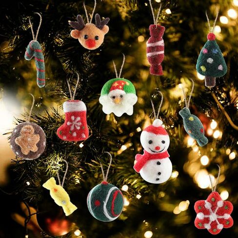 12 قطعة من الصوف اللباد شجرة عيد الميلاد الحلي شعر ثلاثي الأبعاد معلق زينة عيد الميلاد قصب الحلوى الزنجبيل رجل ثلج ورأى زينة عيد الميلاد في الأماكن المغلقة أو الهواء الطلق in Kuwait