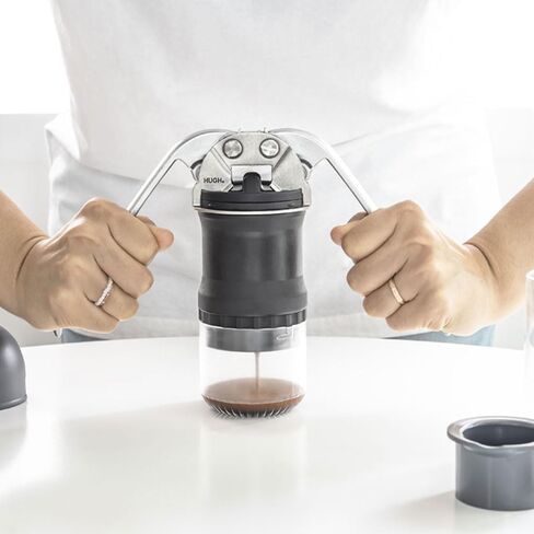 ماكينة صنع الإسبريسو المحمولة من LEVERPRESSO HUGH V4 Lever، طلقة إسبرسو مزدوجة مع سلة فلتر Portafilter بدون حواف، تعمل يدويًا، مثالية للمشي لمسافات طويلة والتخييم (فلتر غير مضغوط) in Kuwait