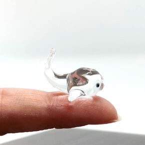 Sansukjai Rare Whale Tiny Micro Crystal Figurines Hand Blown Clear Glass Art Sea Animals Collectible Gift Home Decor