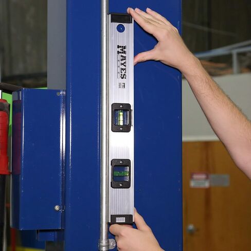 Mayes 18 Inch Aluminum Level in Saudi Arabia