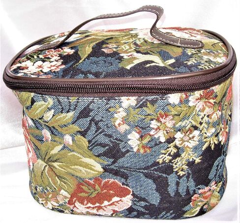 Sainty TC01-Cat Cat Tapestry Makeup Case in Saudi Arabia